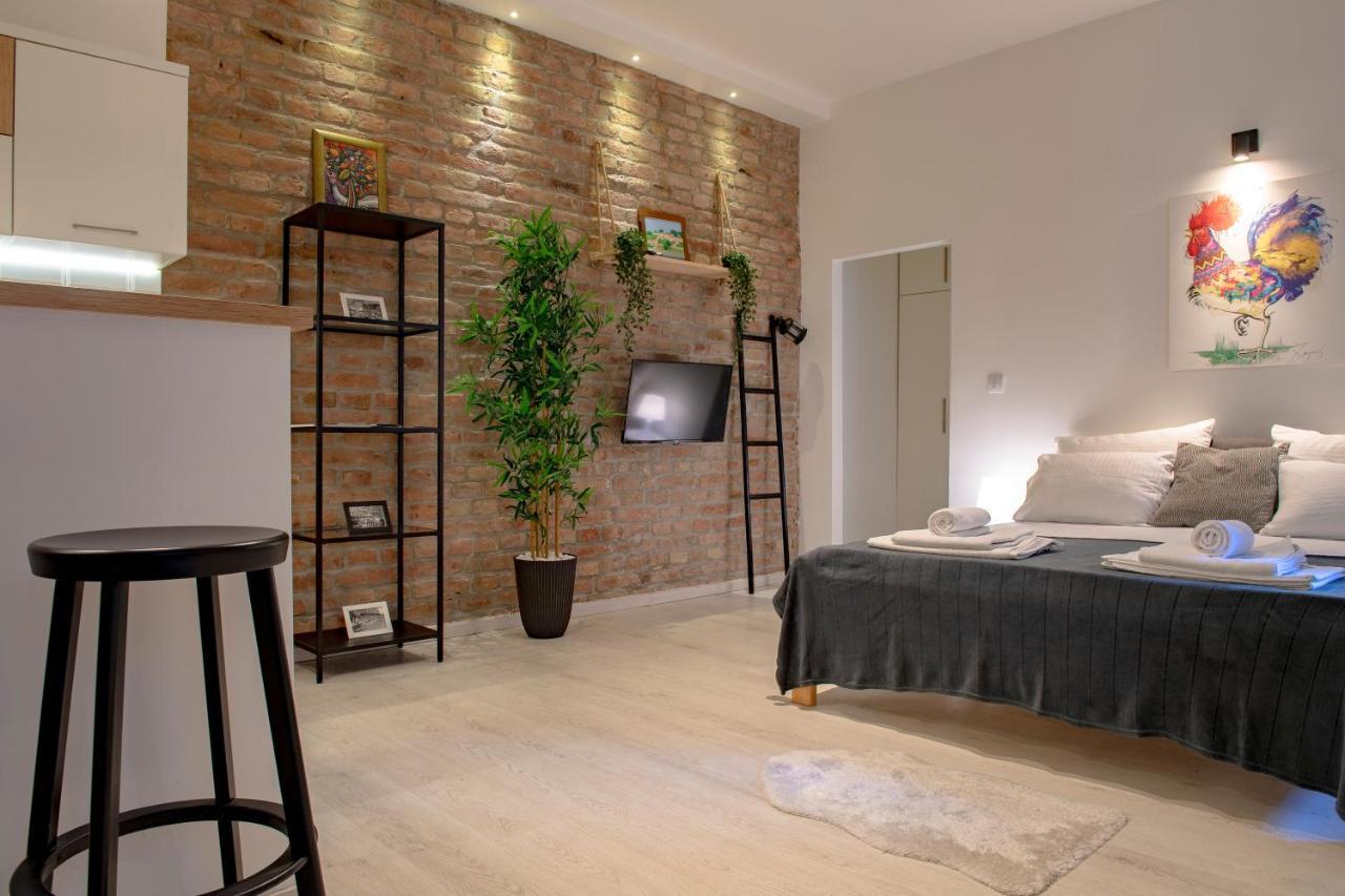 Rooster Apartments เบลเกรด ภายนอก รูปภาพ